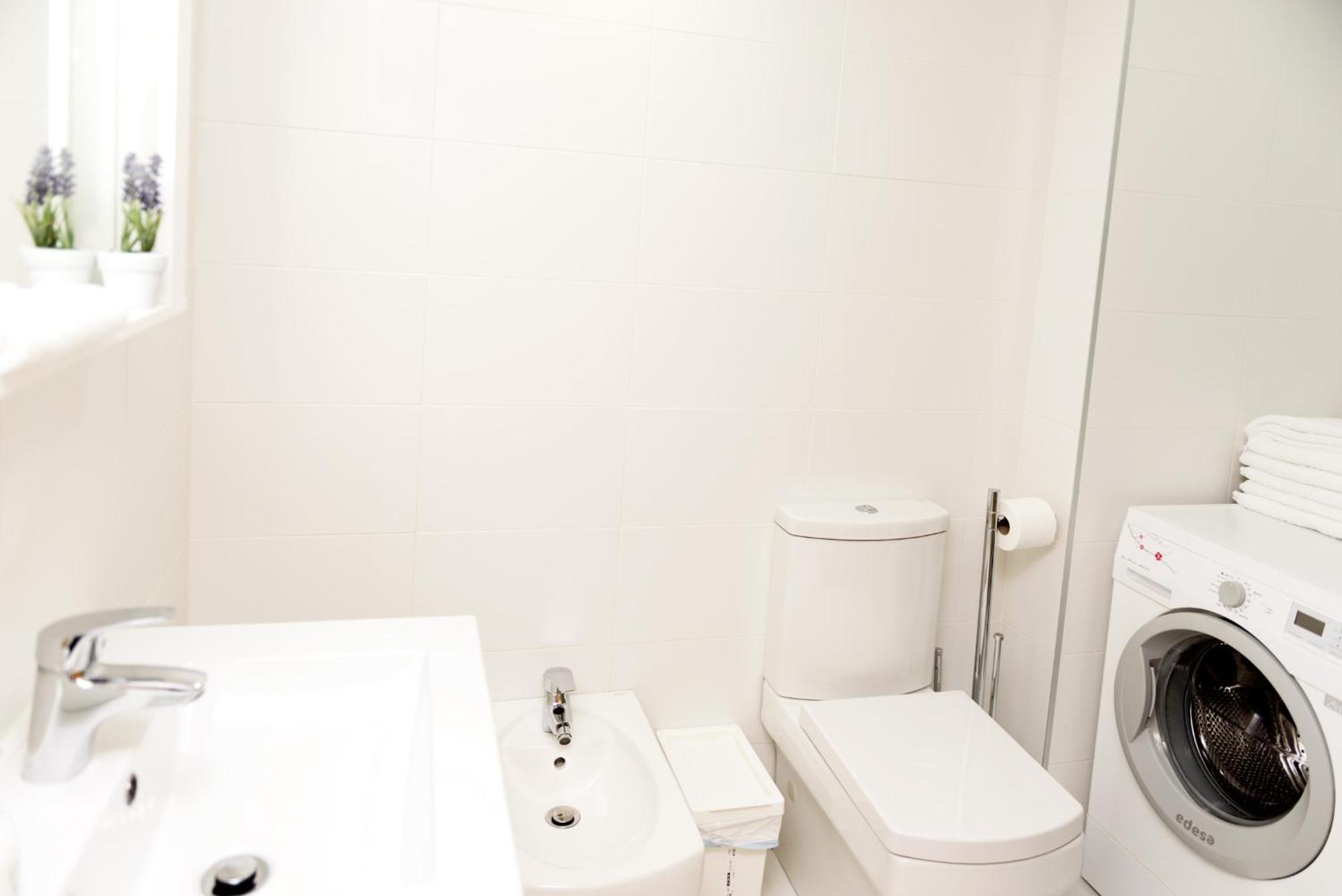 Aparthotel Ola Blanca 칼라 데 피네스트라트 객실 사진